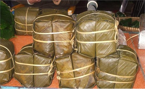 Làng bánh chưng vào Tết