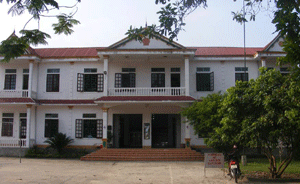 Trụ sở UBND xã được đầu tư xây dựng khang trang