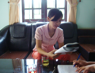 Cô Nguyễn Thị Dung, Hiệu trưởng trường Tiểu học Đồng Thành hứa: