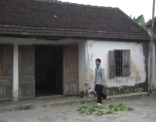 Bệnh tật quanh năm nên anh Thảo không giúp được gì cho vợ con!