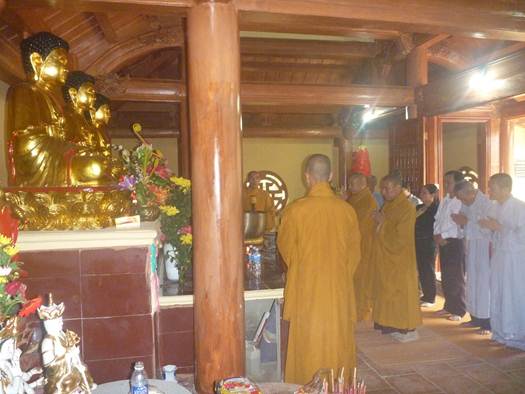 Lễ an vị đại hồng chung