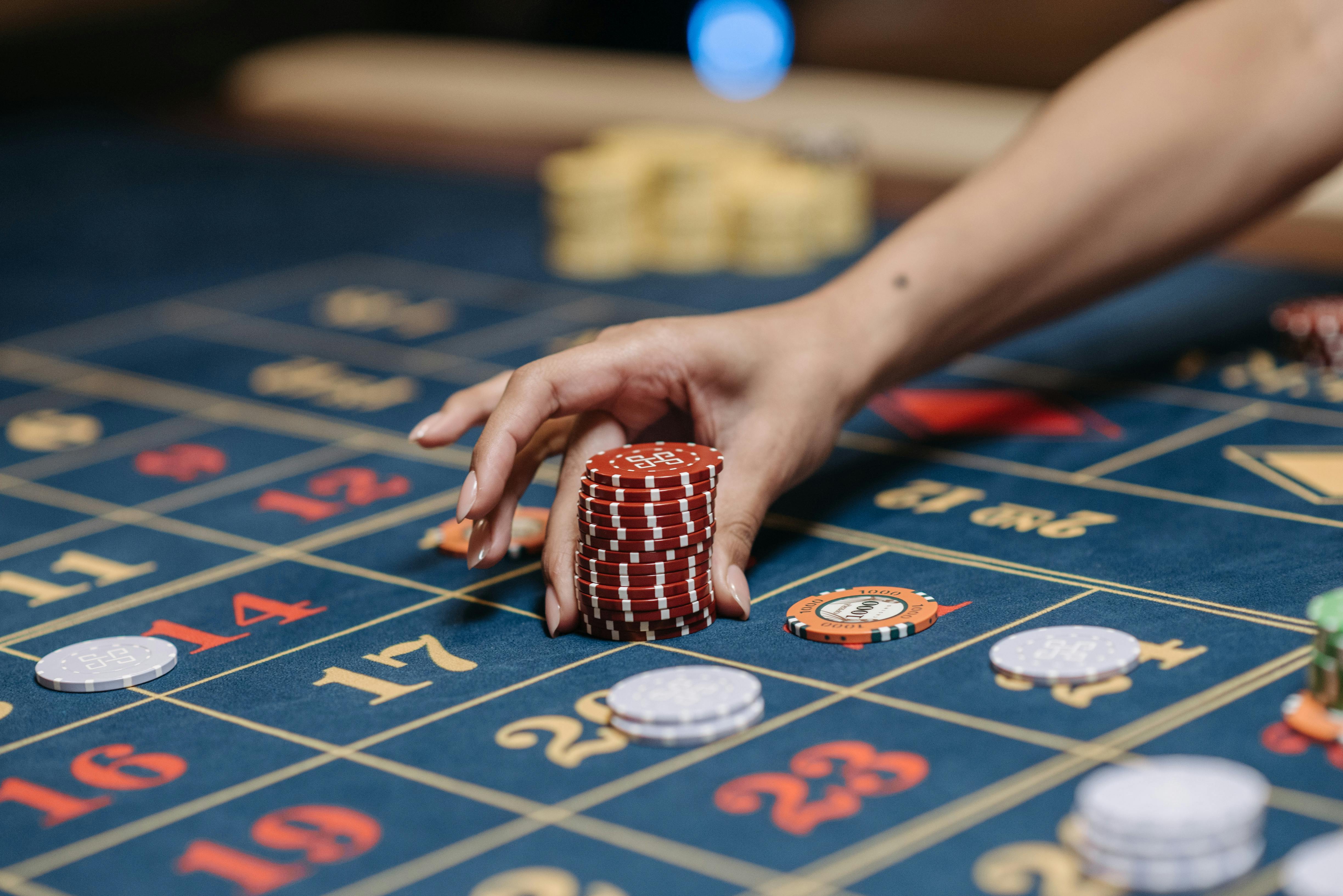 Develop a favorable gambling strategy with Club365 Casino's insights.